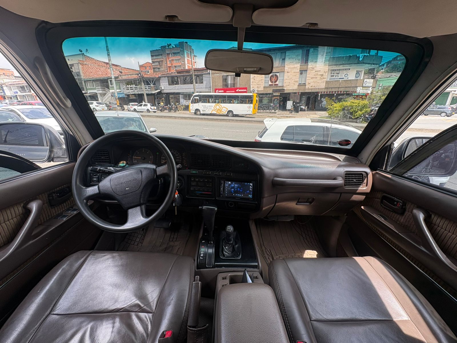 TOYOTA LAND CRUISER VX BURBUJA 1993 - Imagen 9