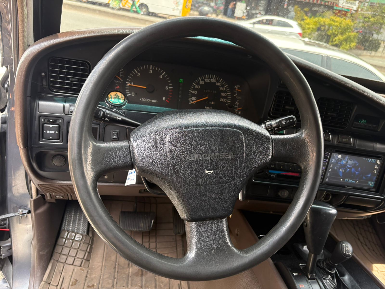 TOYOTA LAND CRUISER VX BURBUJA 1993 - Imagen 11