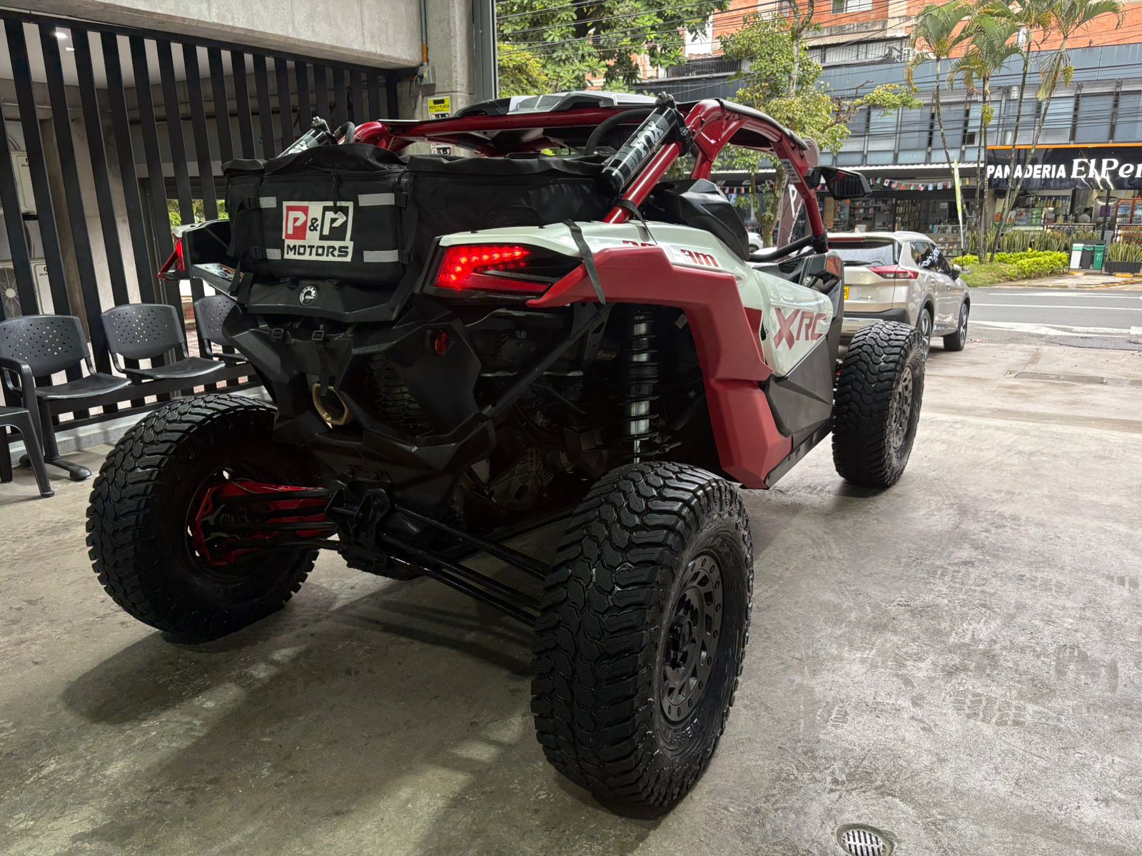 CAN AM MAVERICK X3 XRC TURBO RR 2025 - Imagen 5
