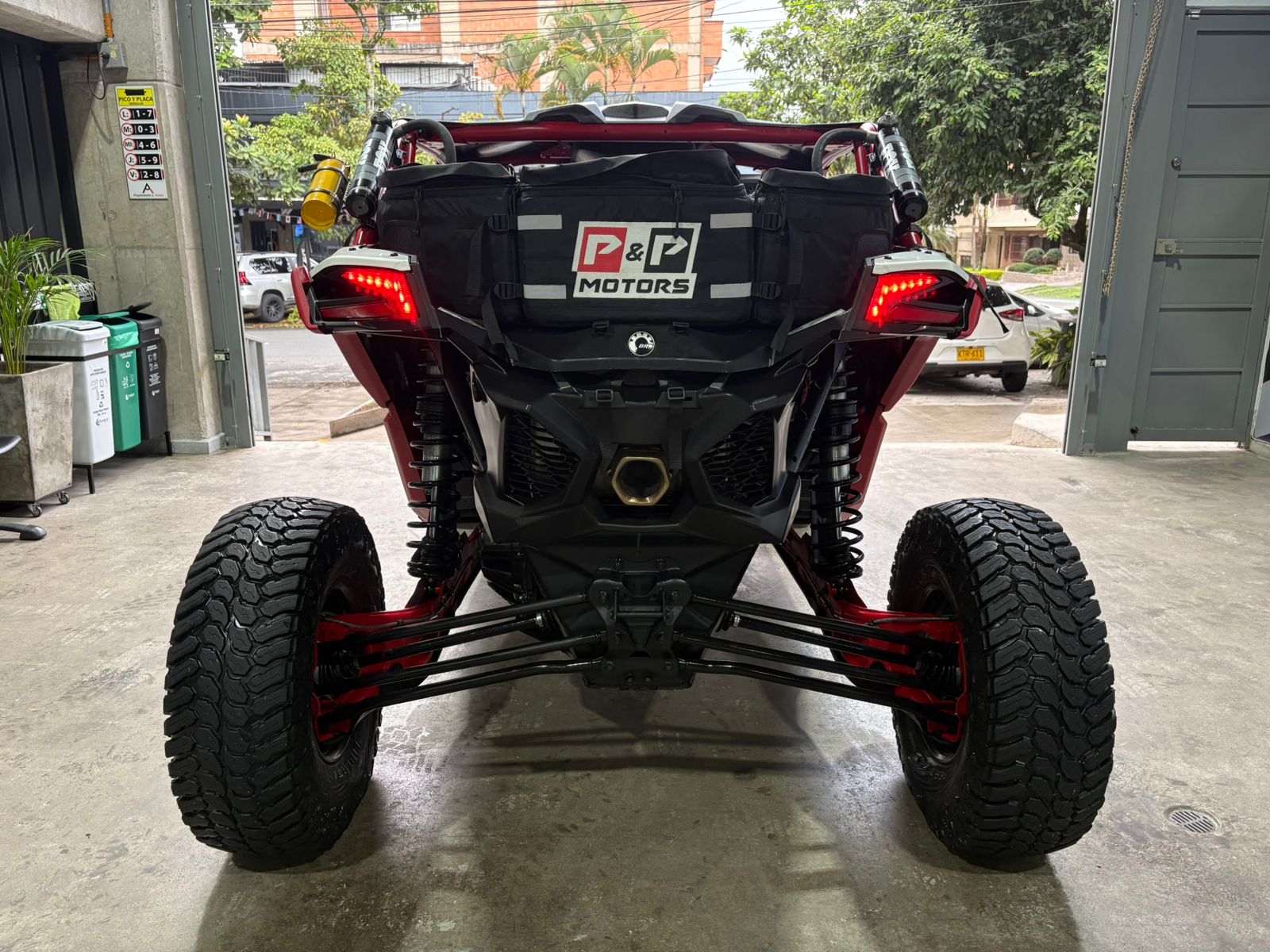 CAN AM MAVERICK X3 XRC TURBO RR 2025 - Imagen 6