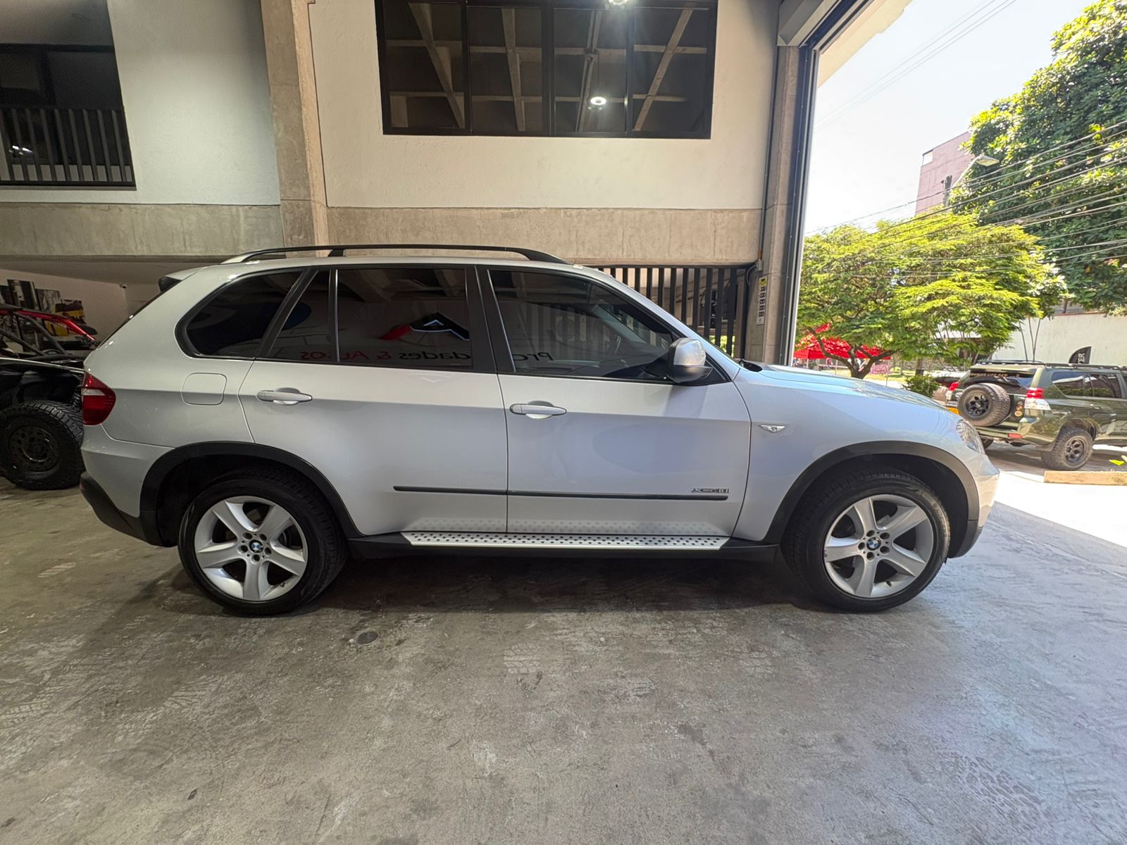 BMW X5 XDRIVE30I 2010 - Imagen 4