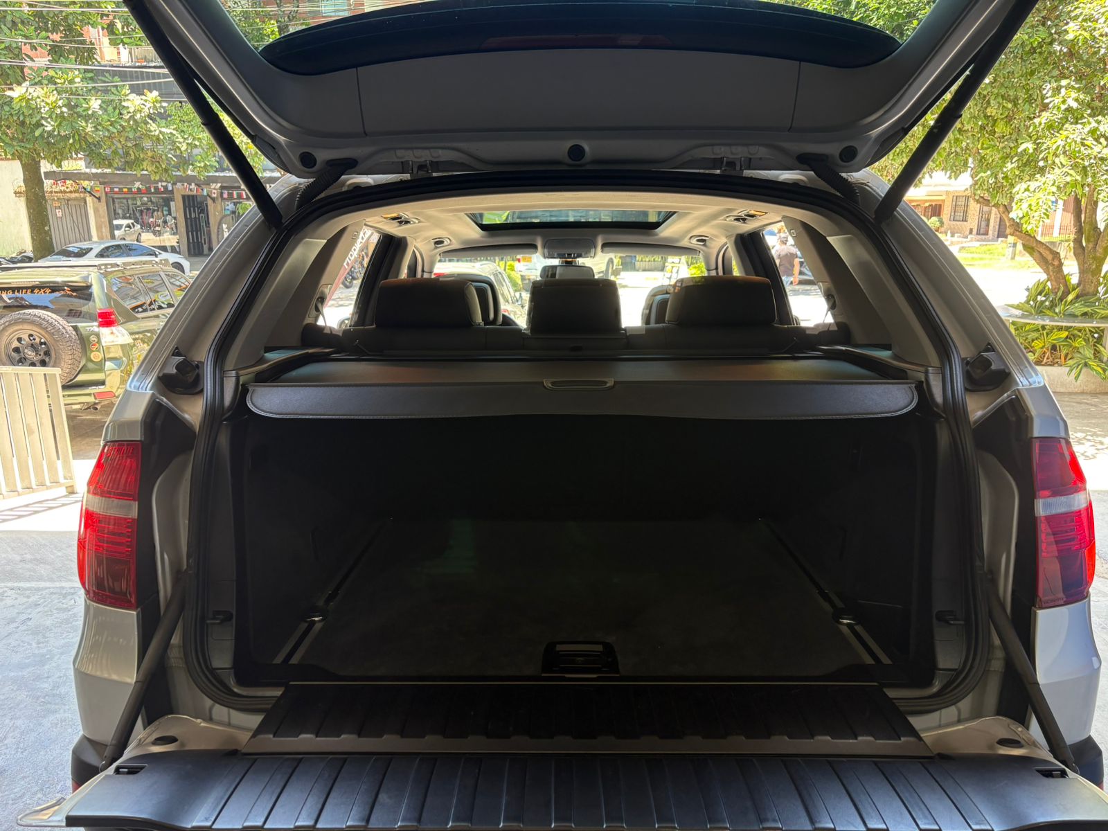 BMW X5 XDRIVE30I 2010 - Imagen 18