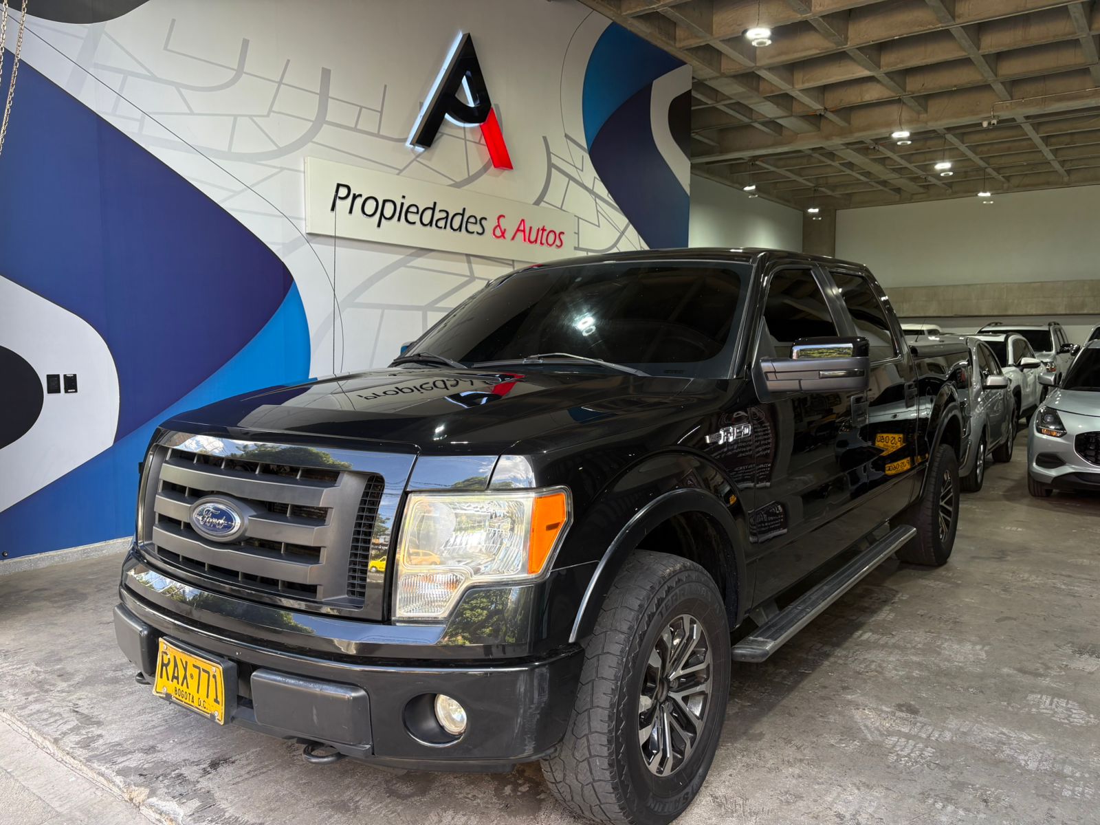 FORD F150 2010