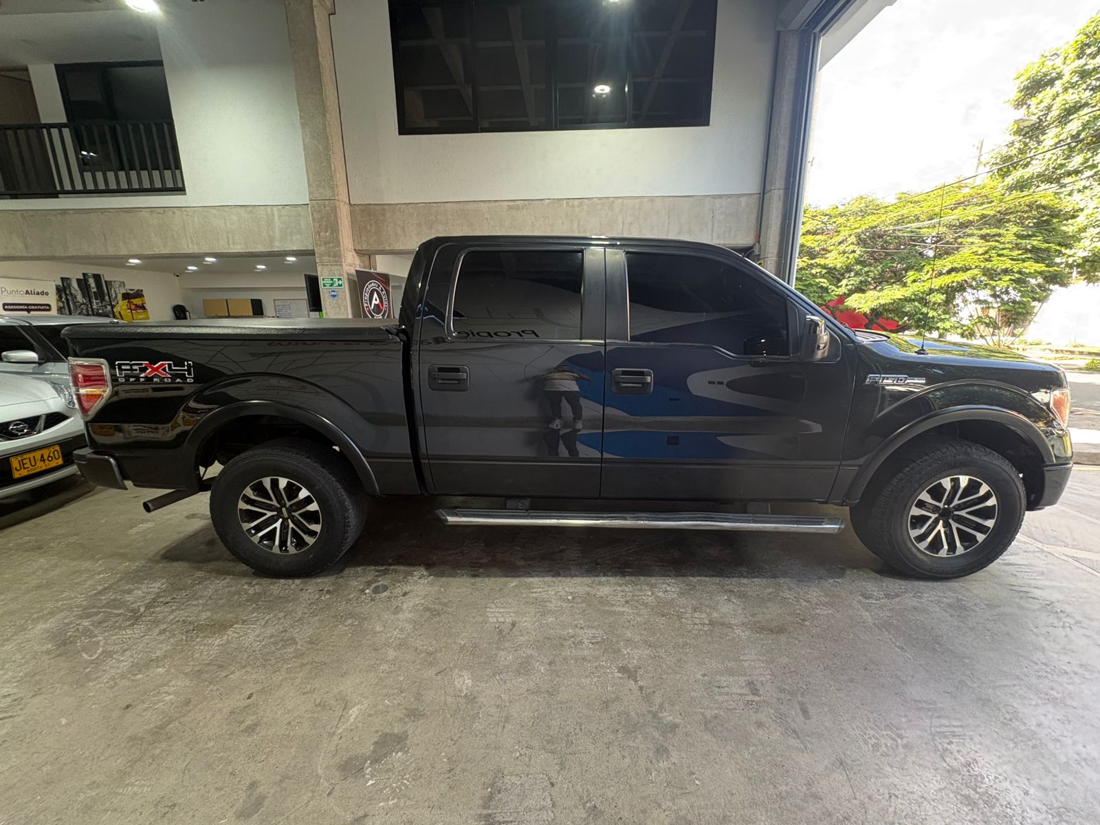 FORD F150 2010 - Imagen 4