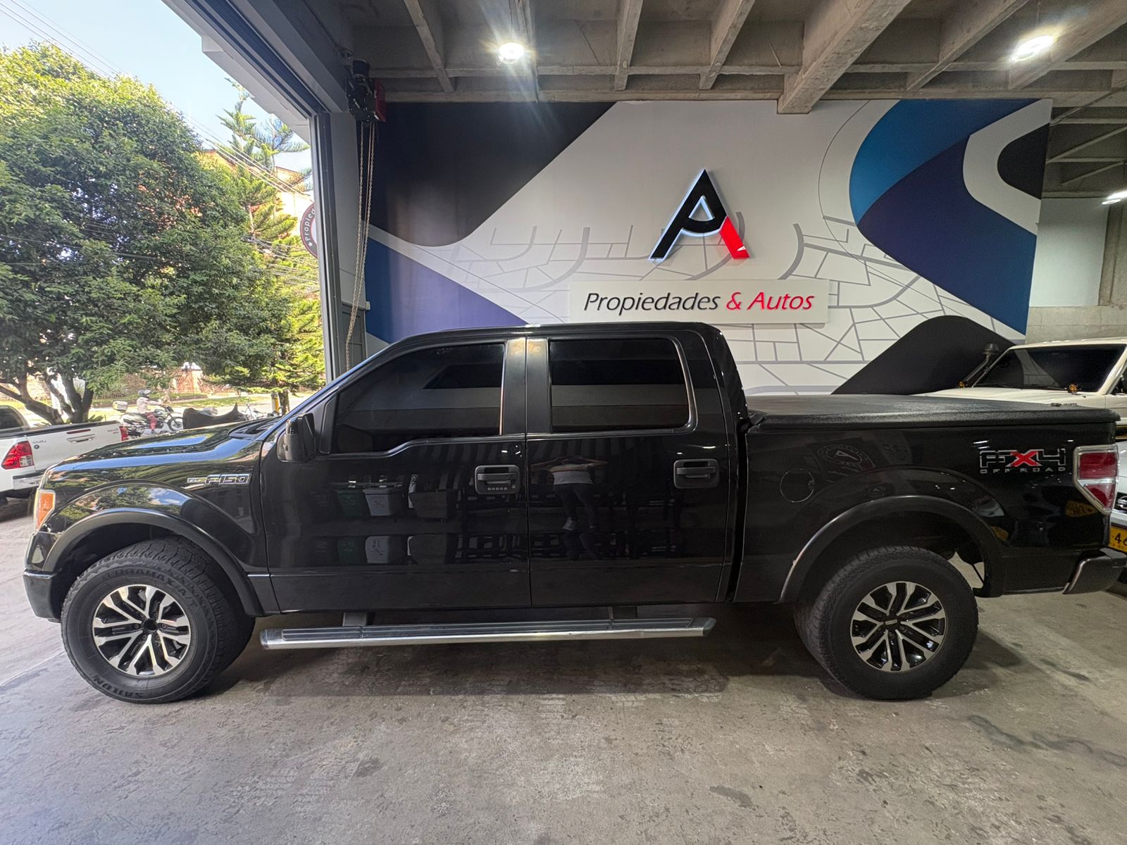 FORD F150 2010 - Imagen 8