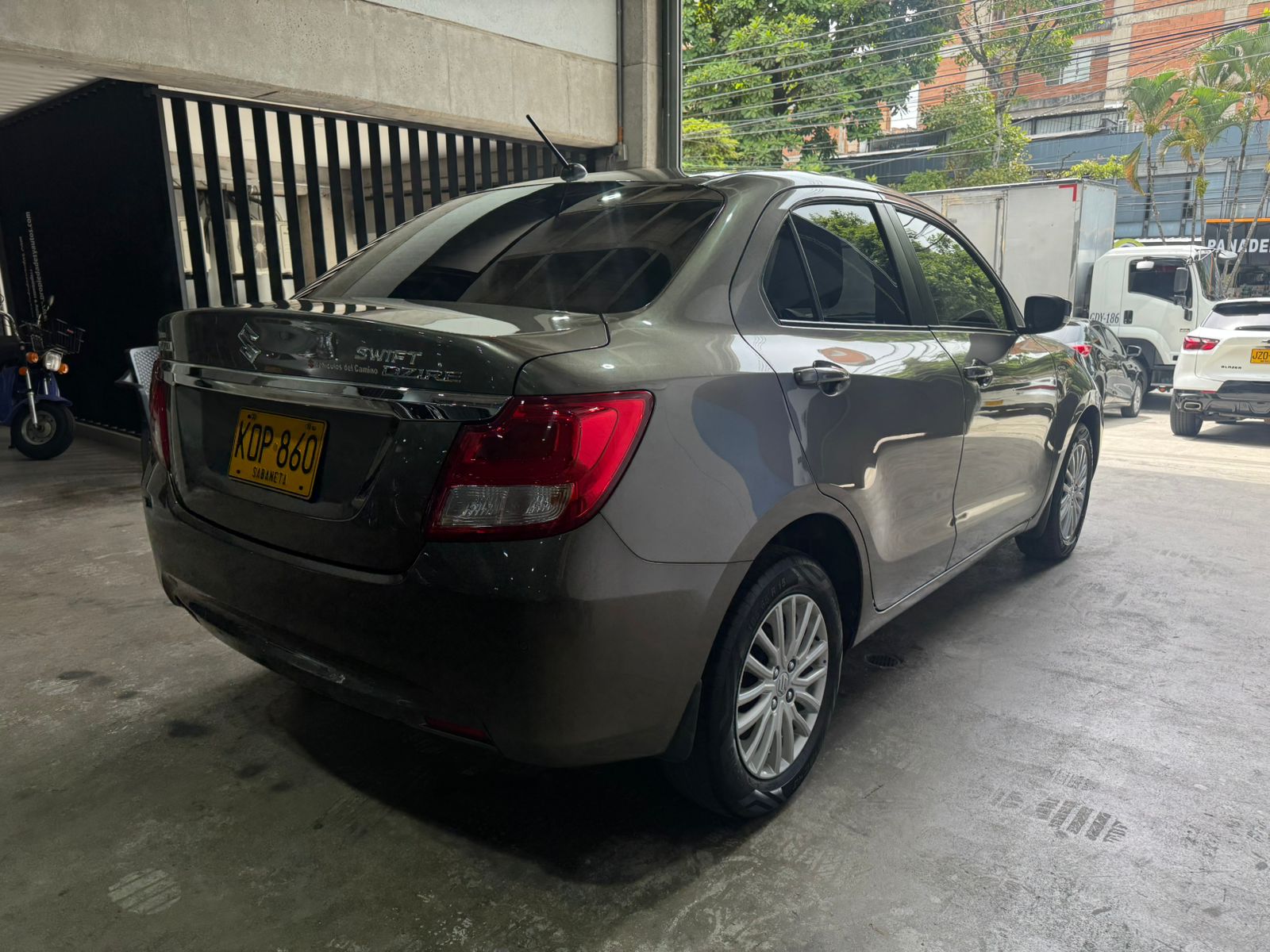 SUZUKI SWIFT DZIRE 2022 - Imagen 5