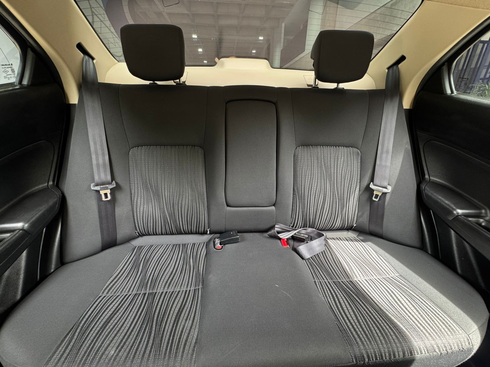 SUZUKI SWIFT DZIRE 2022 - Imagen 10