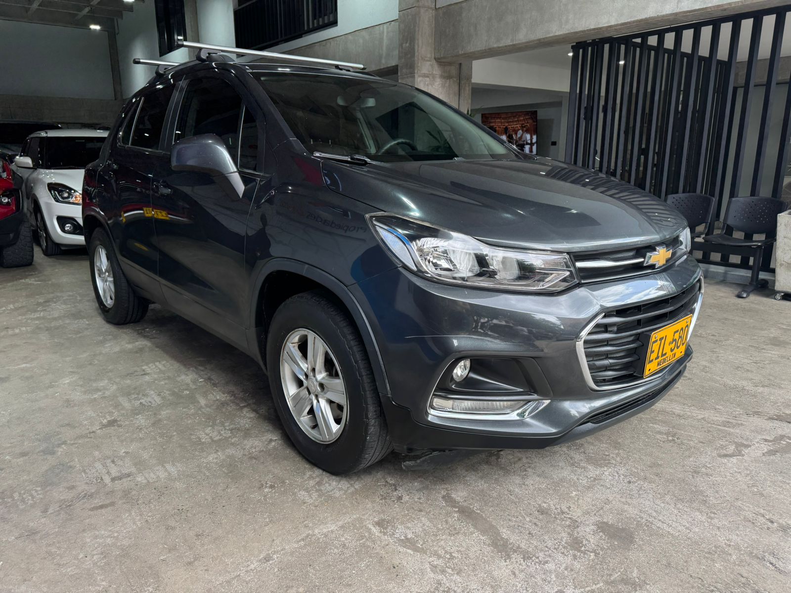 CHEVROLET TRACKER LS 2018 - Imagen 3