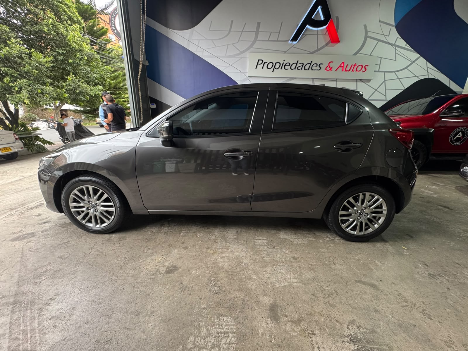 MAZDA 2 GRAND TOURING LX 2022 - Imagen 8