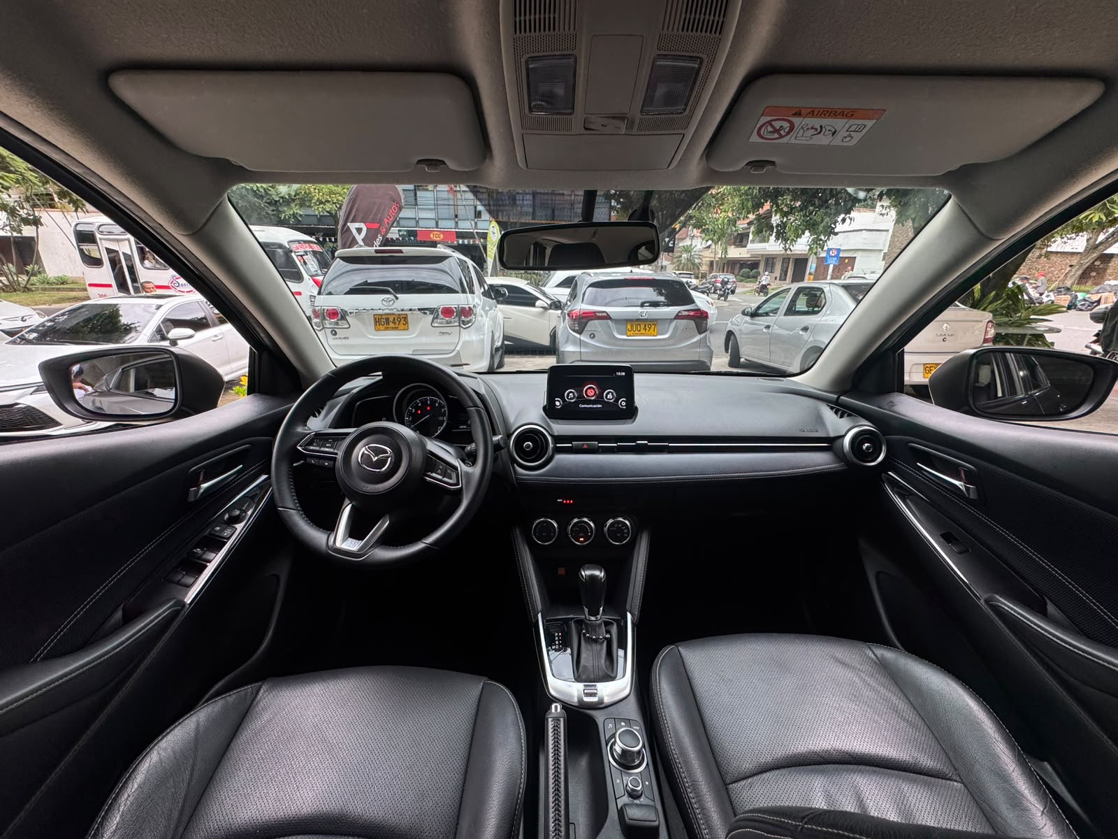 MAZDA 2 GRAND TOURING LX 2022 - Imagen 9