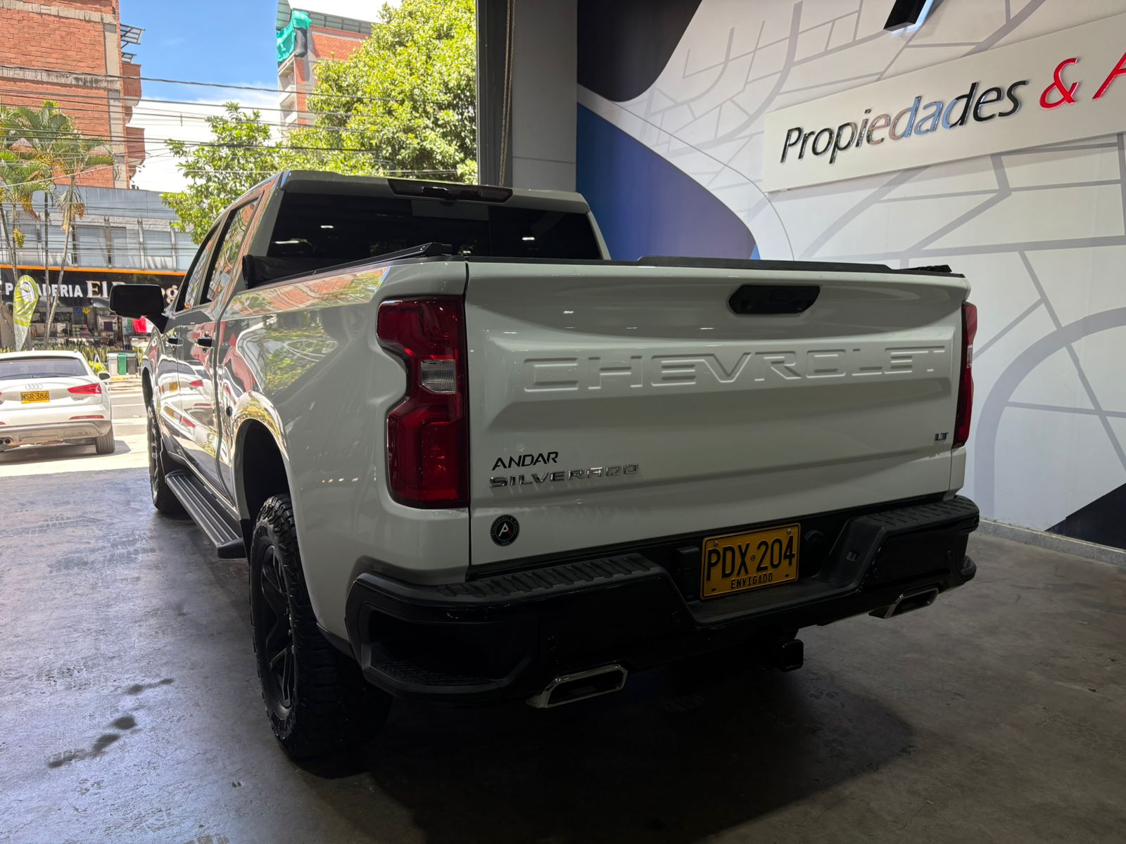 CHEVROLET SILVERADO LZ TRAIL BOSS Z71 2024 - Imagen 7