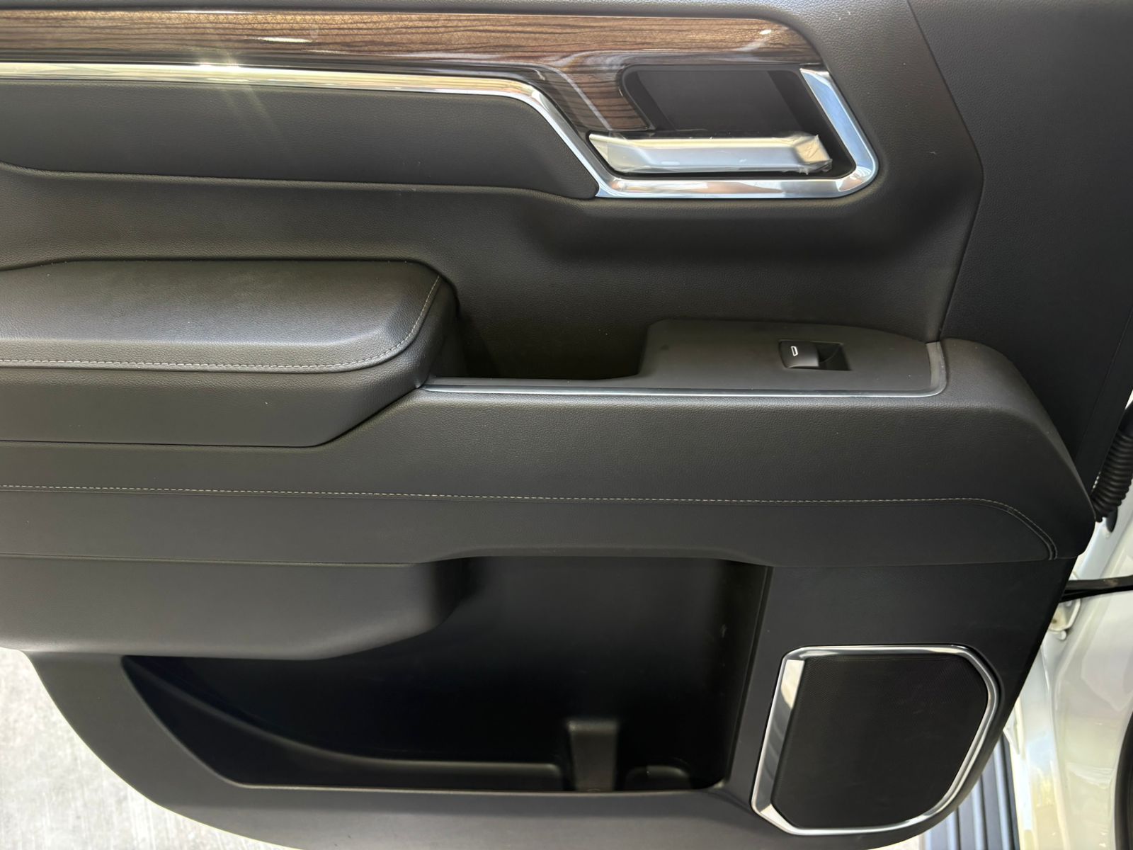 CHEVROLET SILVERADO LZ TRAIL BOSS Z71 2024 - Imagen 17