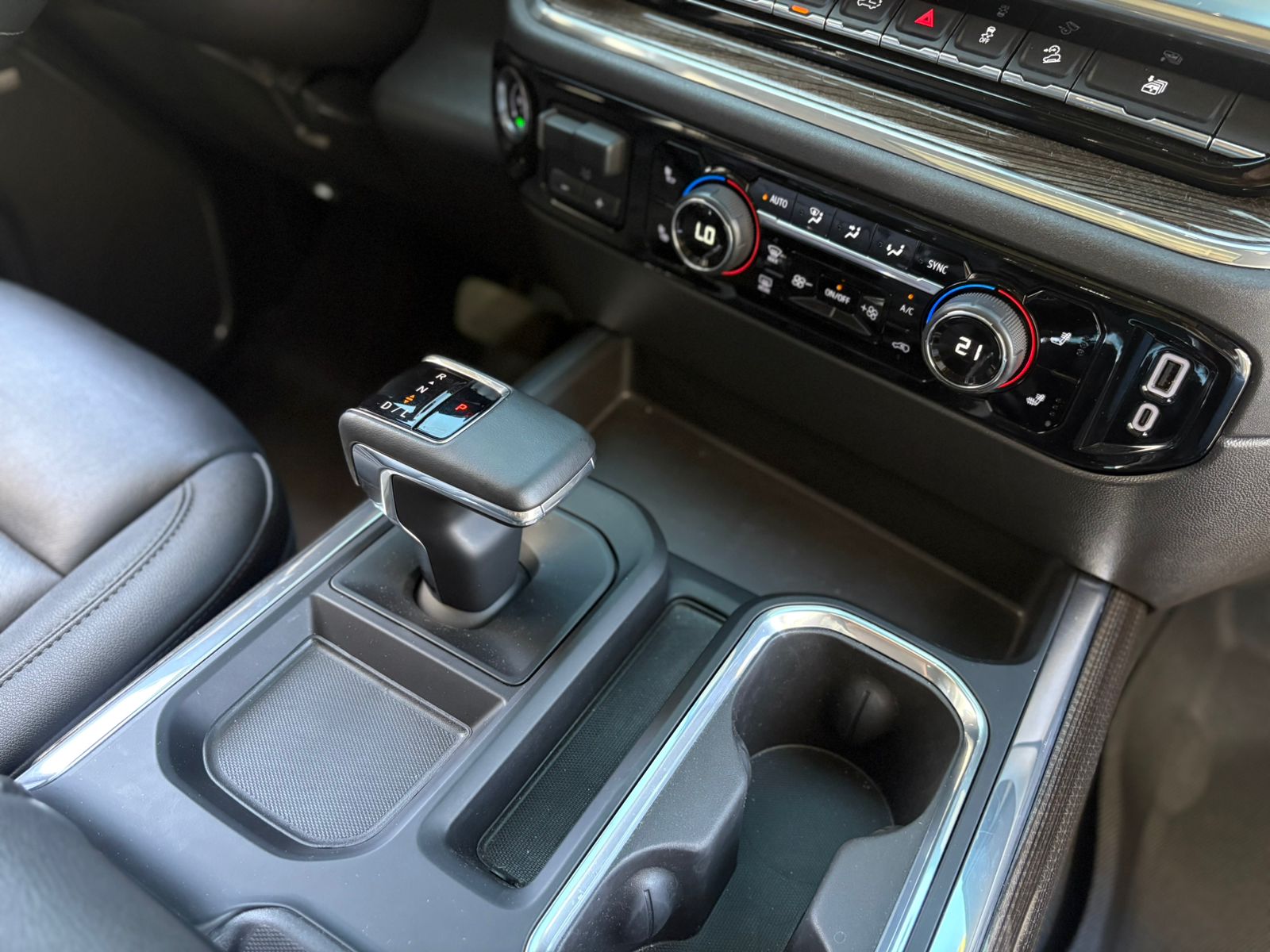 CHEVROLET SILVERADO LZ TRAIL BOSS Z71 2024 - Imagen 24