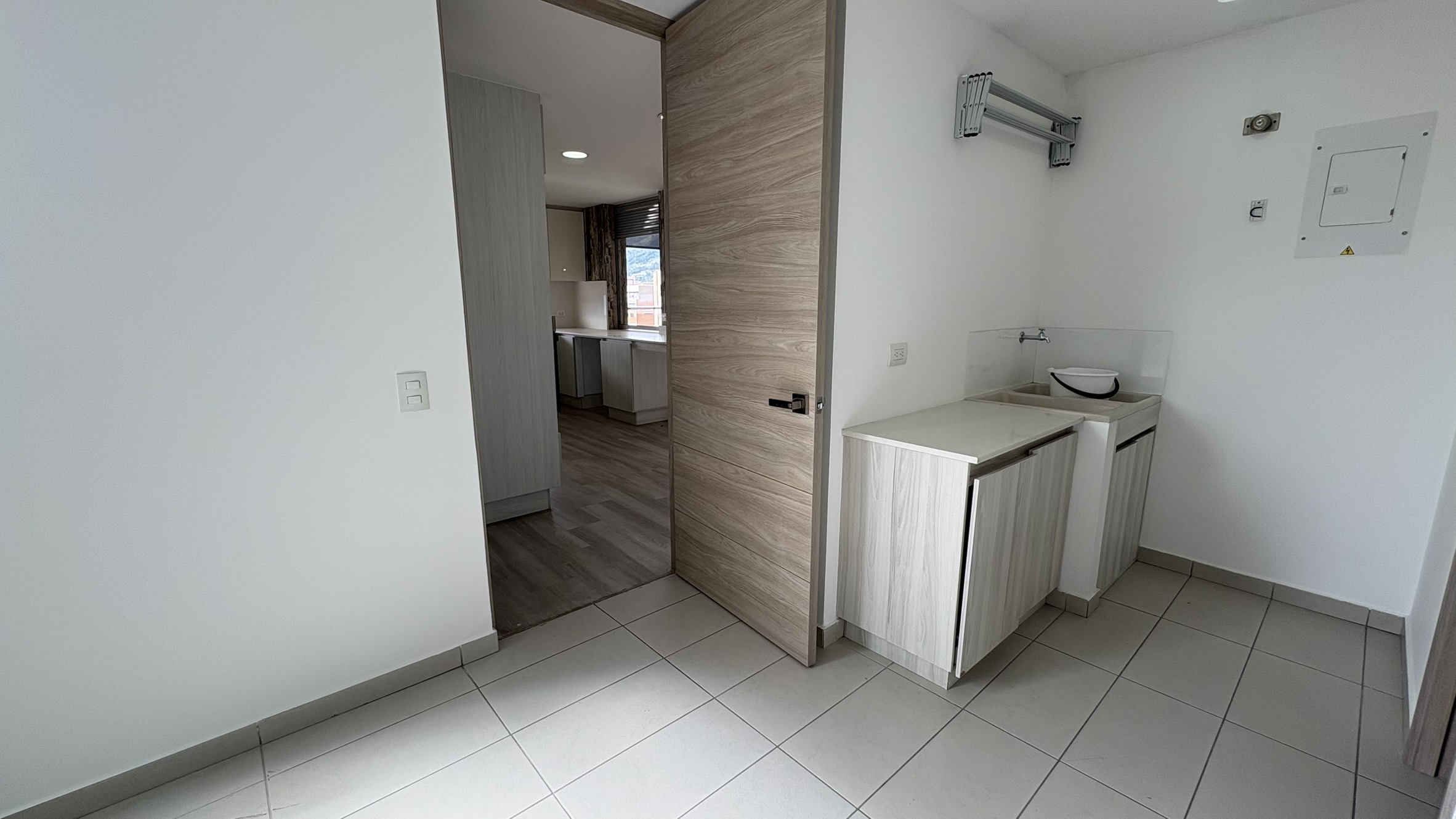 APARTAMENTO LOMA DE LAS BRUJAS, ENVIGADO - Imagen 12