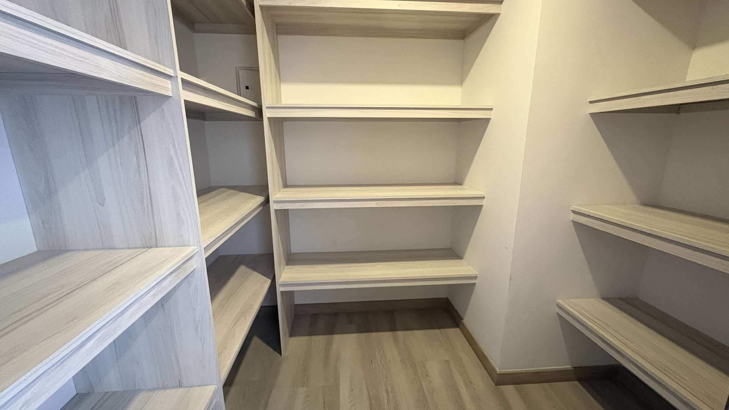 APARTAMENTO LOMA DE LAS BRUJAS, ENVIGADO - Imagen 17
