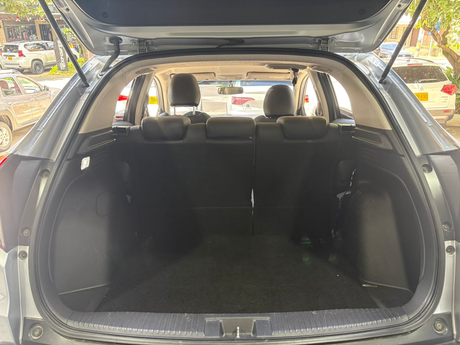 HONDA HRV EX SALVAMENTO 2020 - Imagen 17