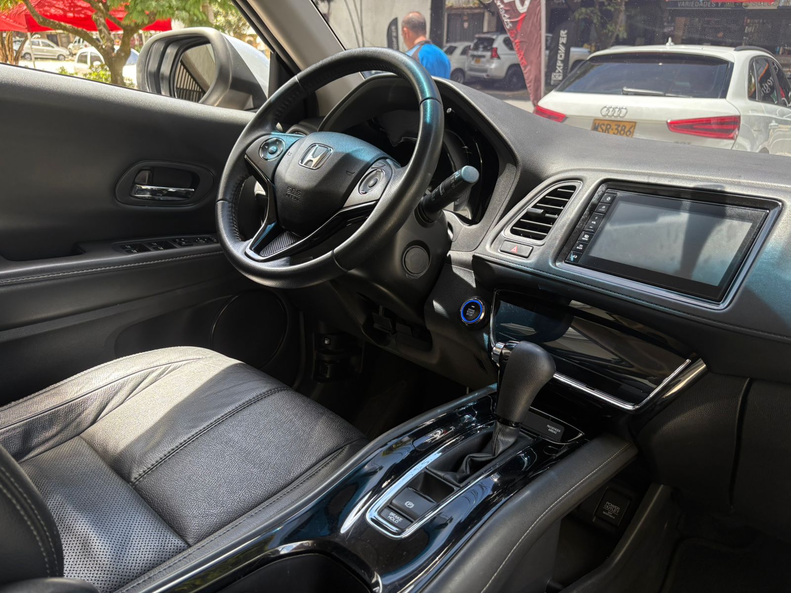 HONDA HRV EX SALVAMENTO 2020 - Imagen 21