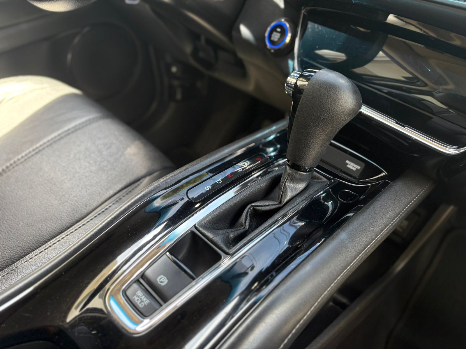 HONDA HRV EX SALVAMENTO 2020 - Imagen 22