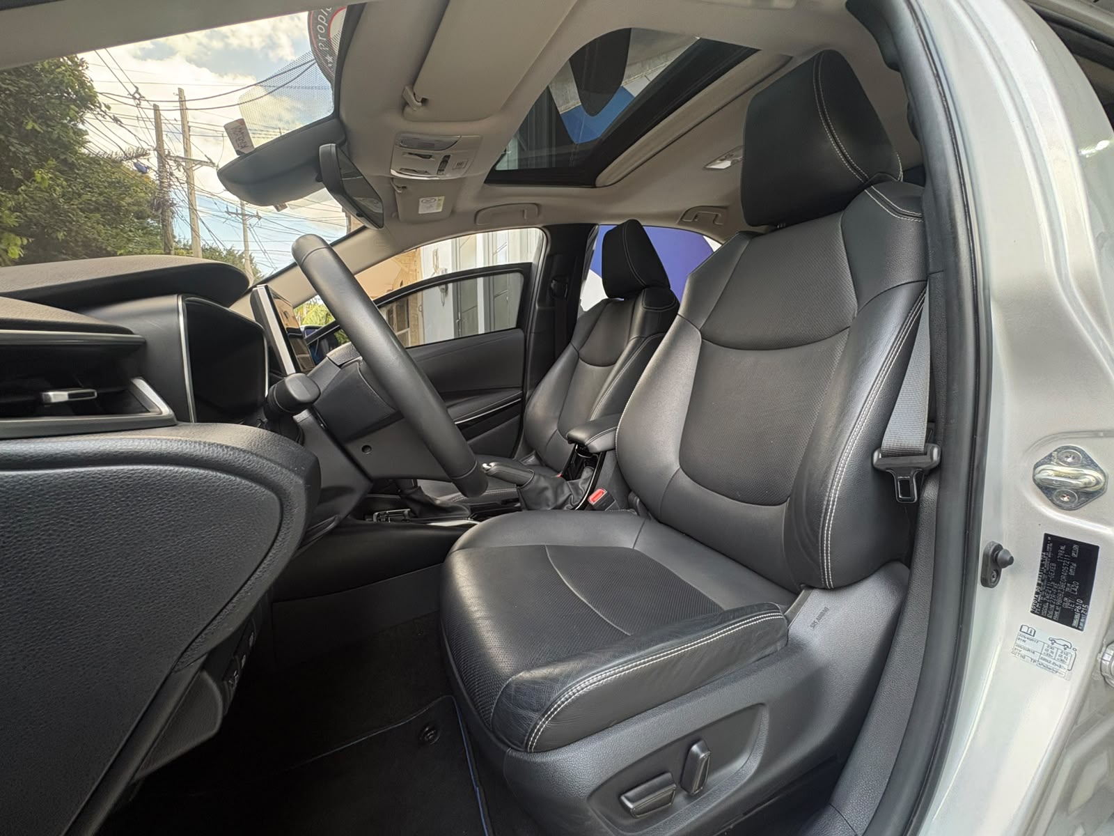 TOYOTA COROLLA SEG BLINDAJE II 2024 - Imagen 13