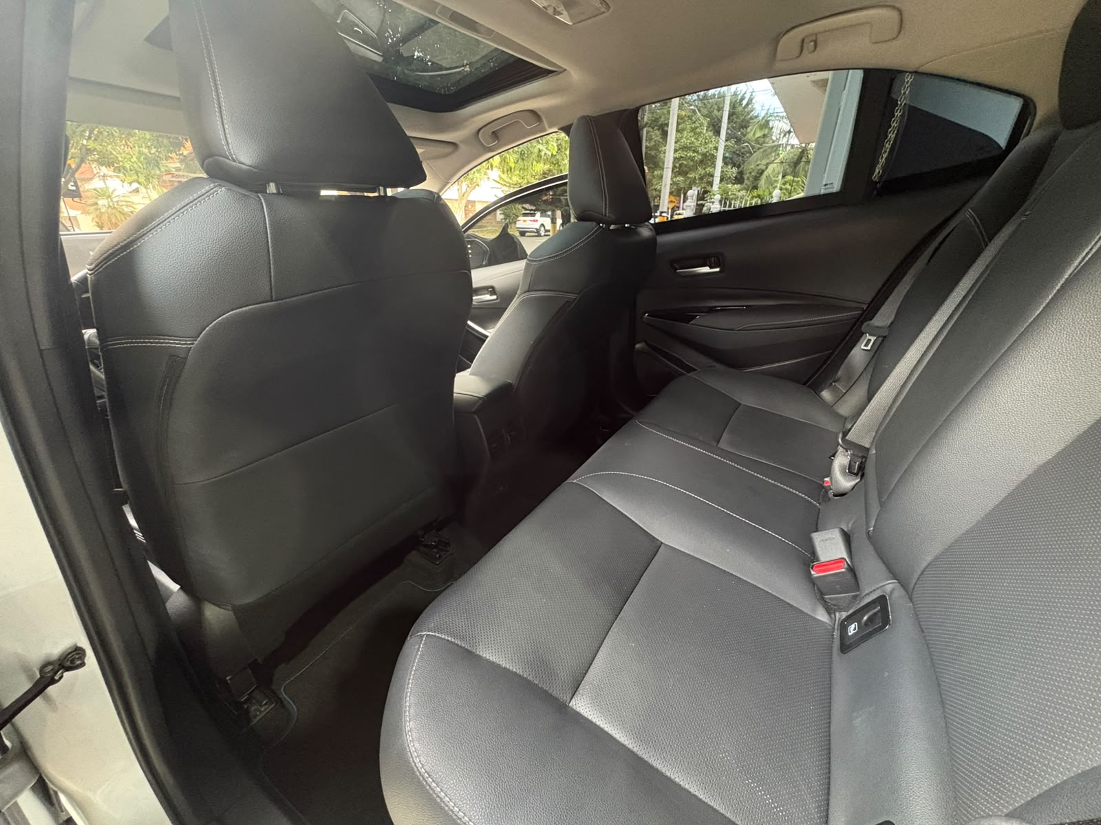 TOYOTA COROLLA SEG BLINDAJE II 2024 - Imagen 15