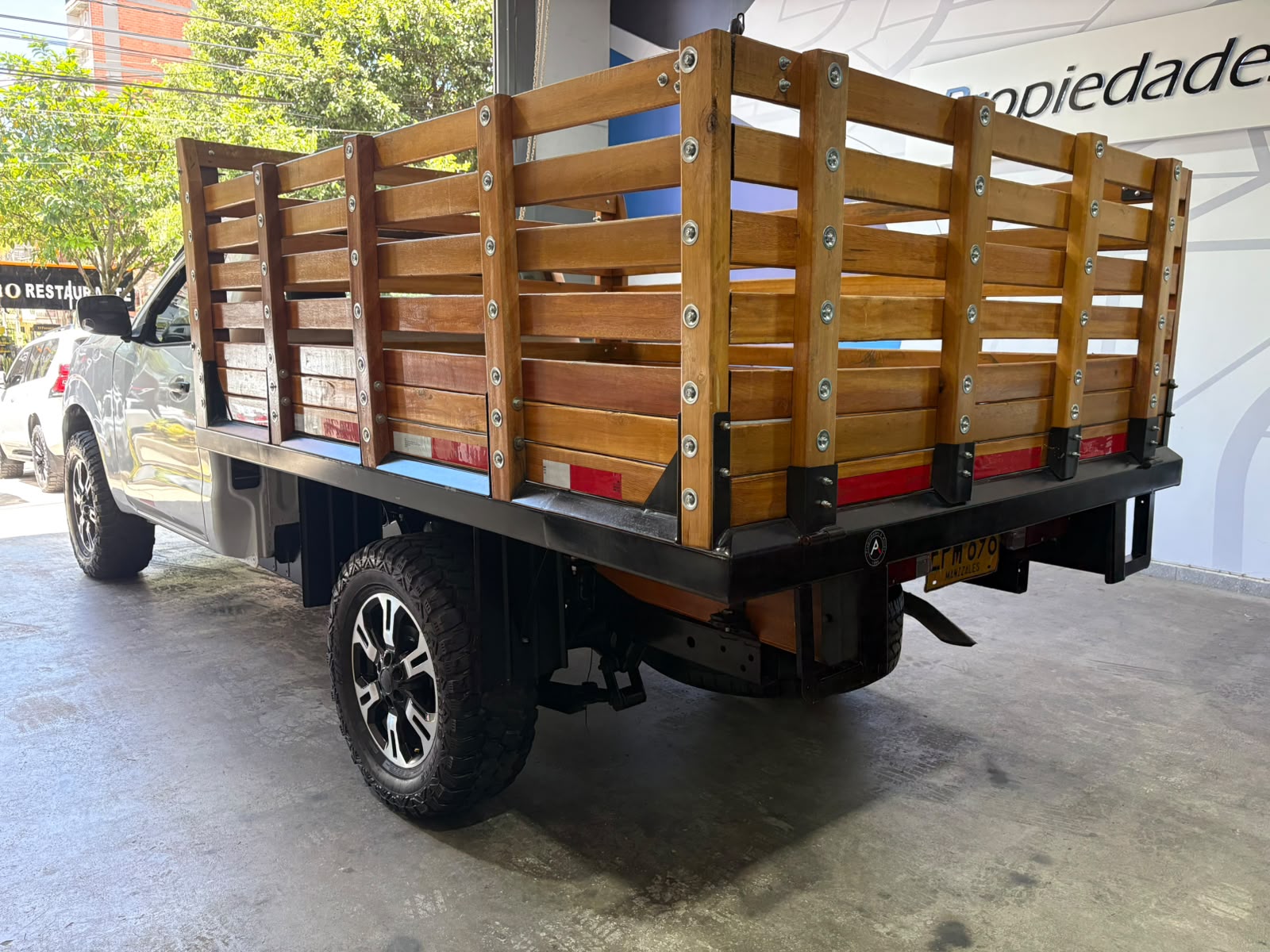 NISSAN NP300 FRONTIER ESTACA 2019 - Imagen 7