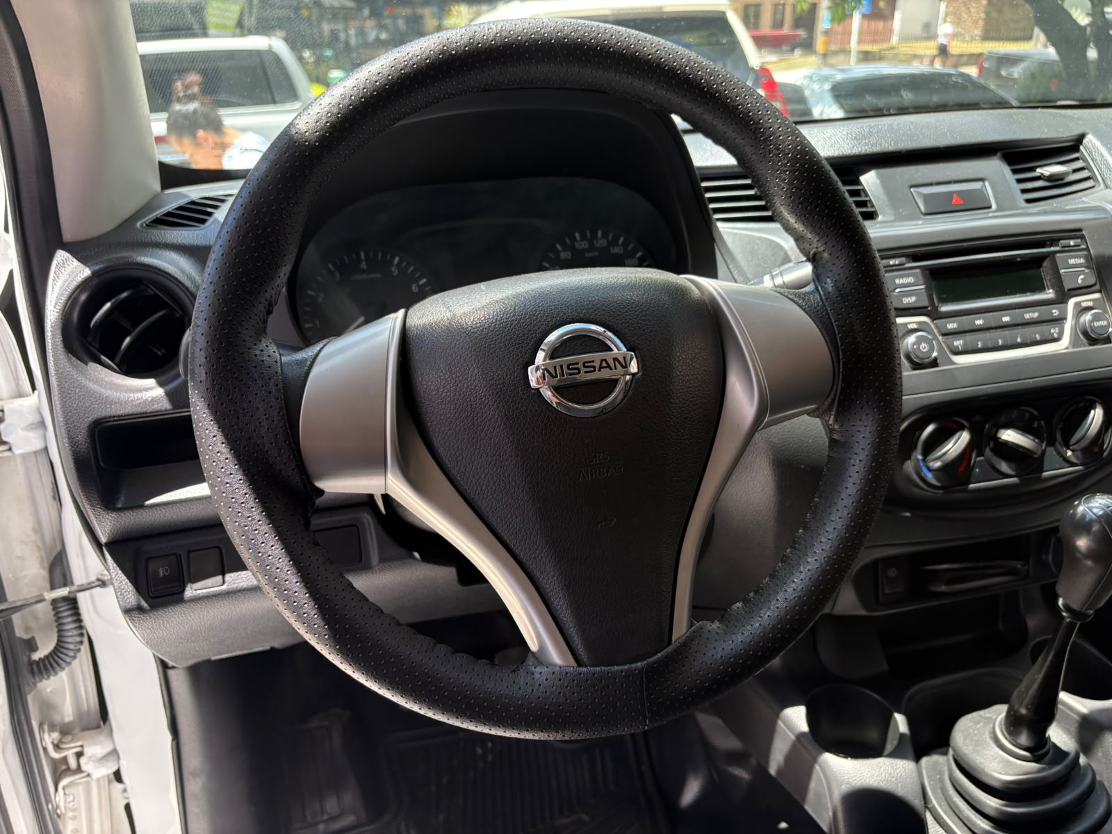 NISSAN NP300 FRONTIER ESTACA 2019 - Imagen 10