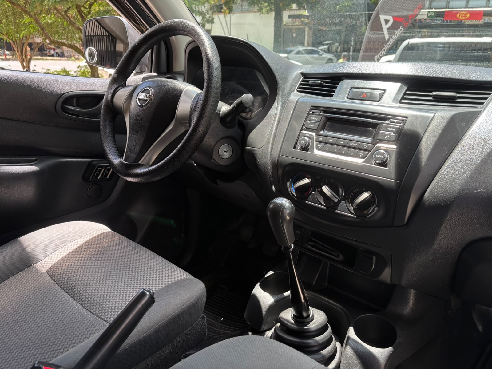 NISSAN NP300 FRONTIER ESTACA 2019 - Imagen 15
