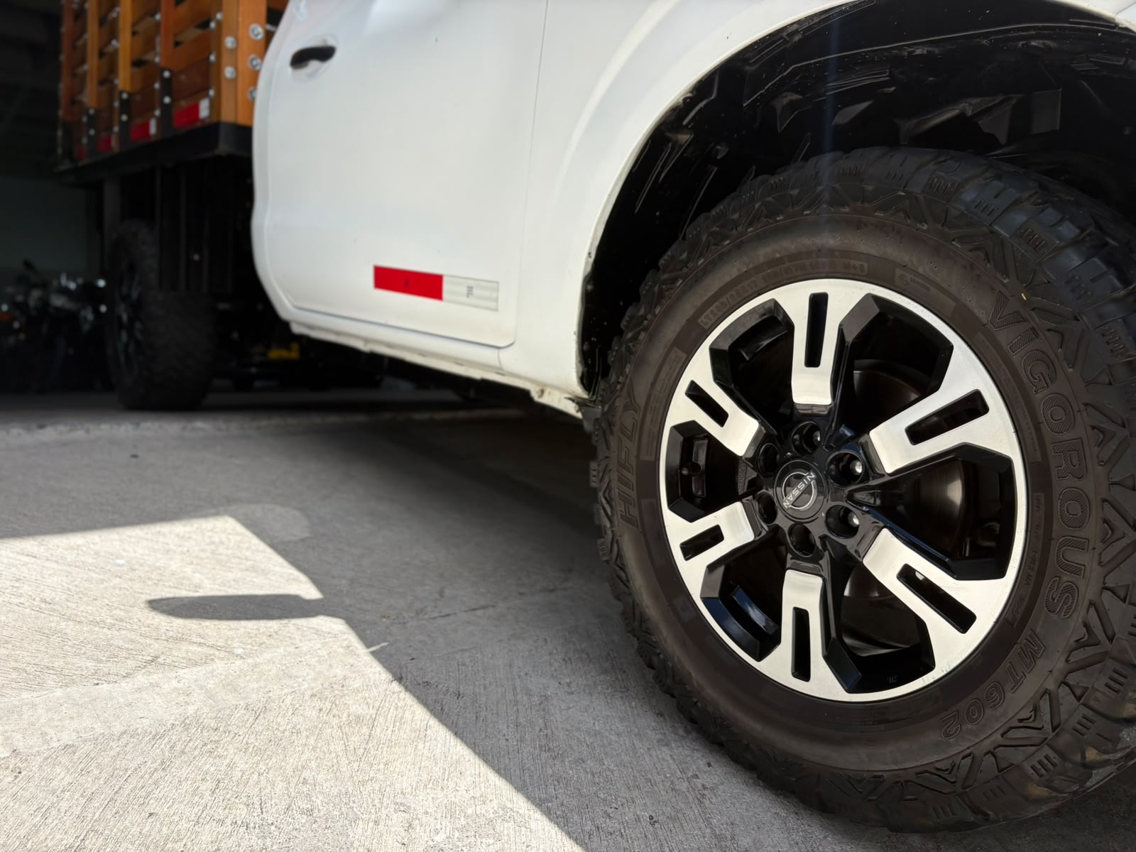 NISSAN NP300 FRONTIER ESTACA 2019 - Imagen 19
