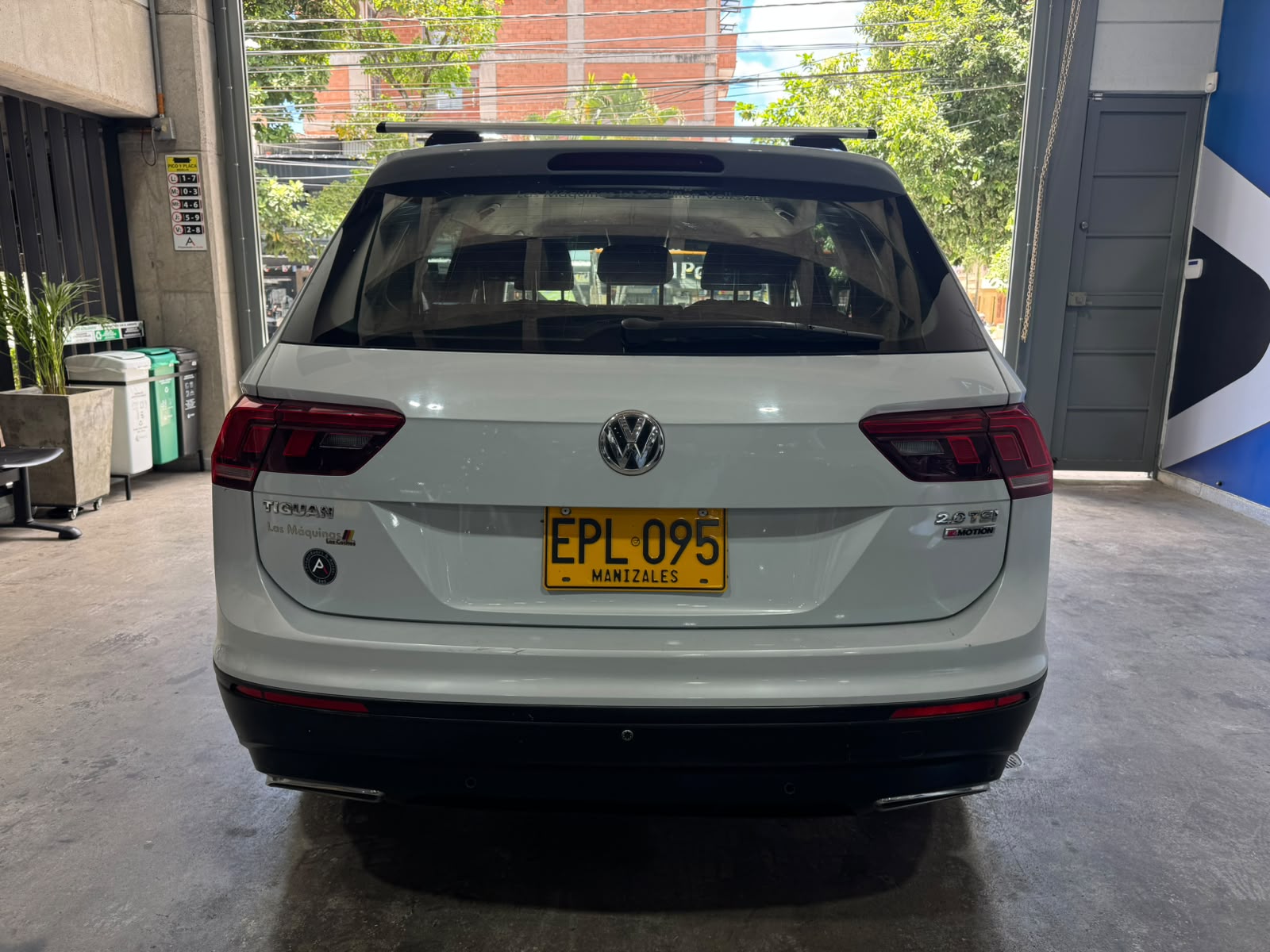 VOLKSWAGEN TIGUAN ALL SPACE 4MOTION 2019 - Imagen 6