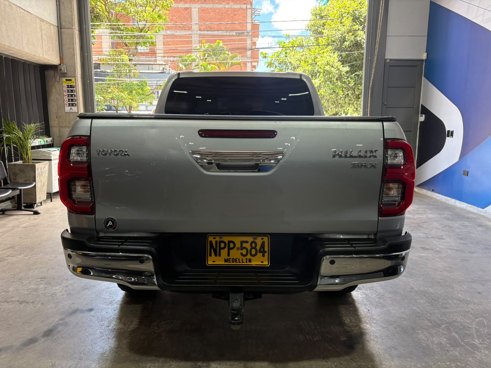TOYOTA HILUX SRX BLINDAJE II 2024 - Imagen 6