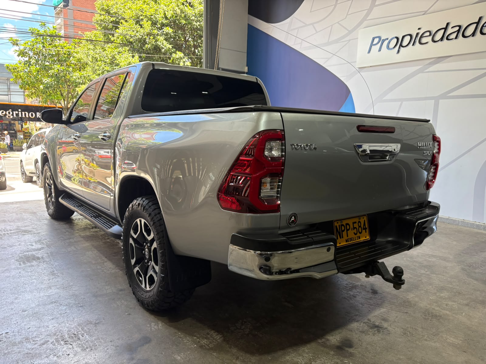 TOYOTA HILUX SRX BLINDAJE II 2024 - Imagen 7