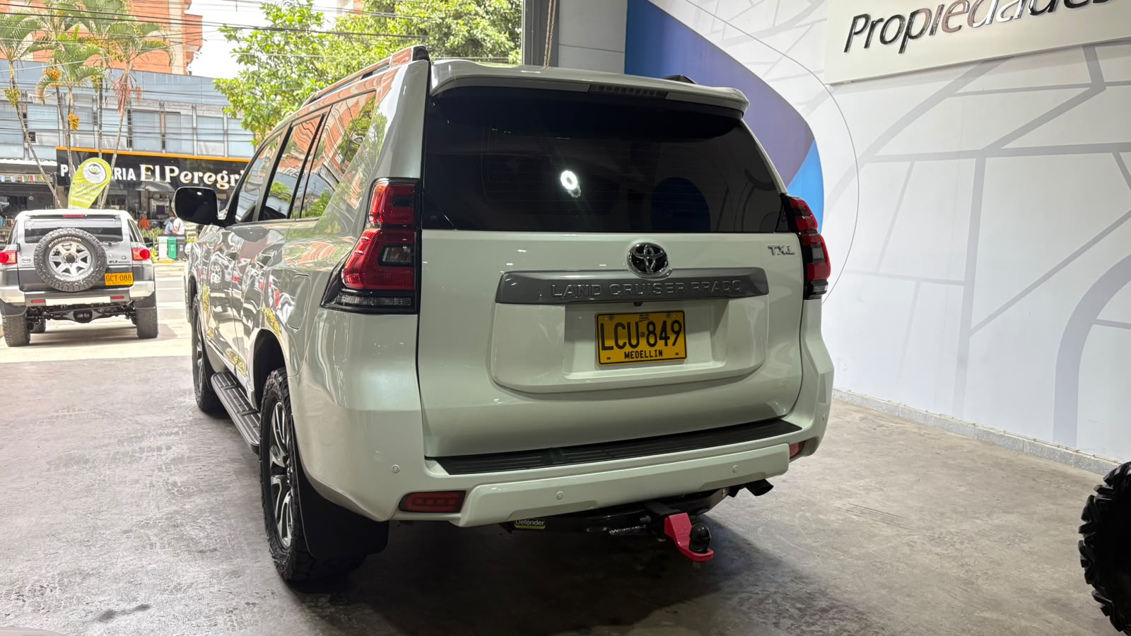 TOYOTA PRADO TXL BLINDAJE II 2022 - Imagen 7