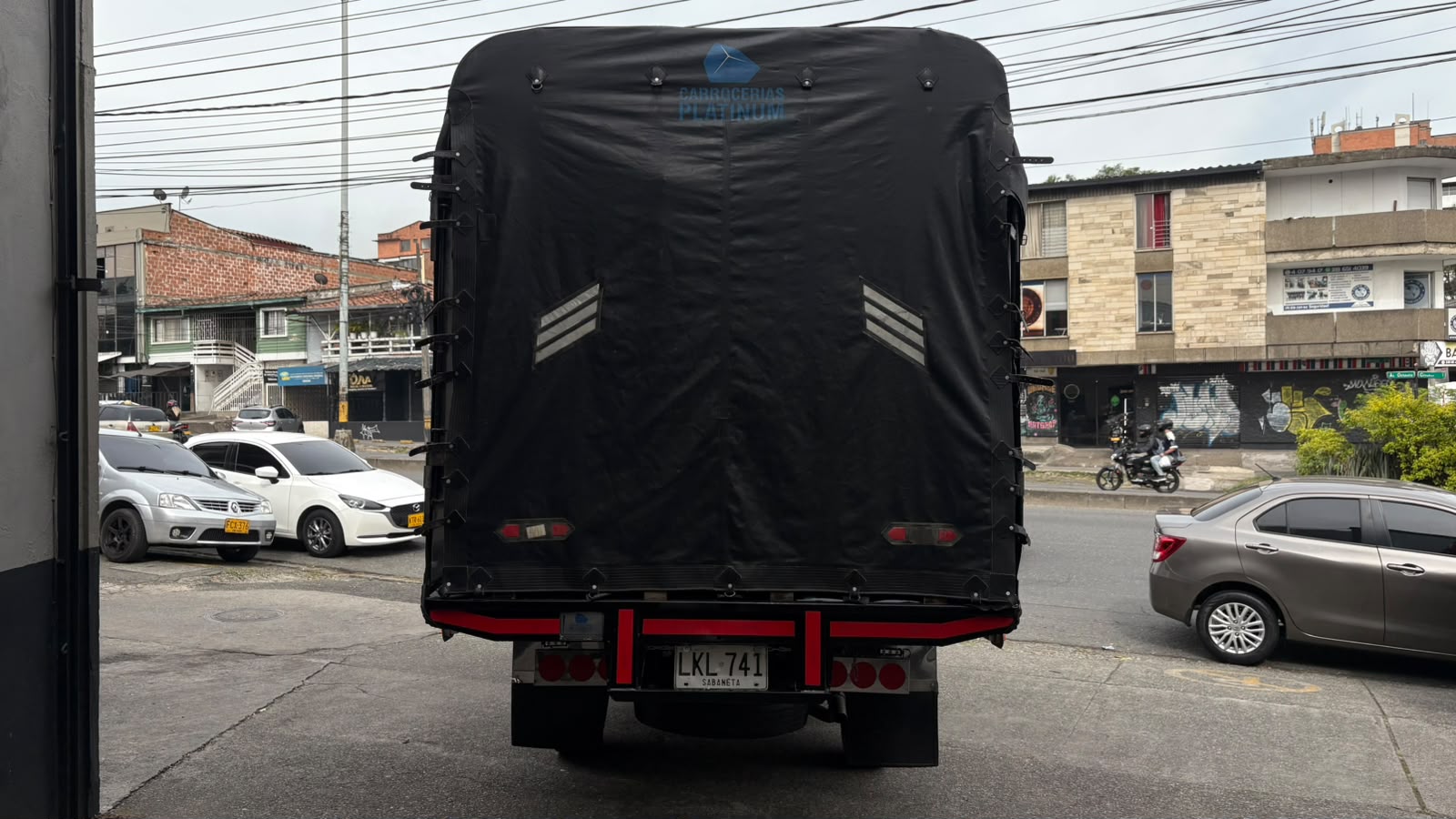 CHEVROLET NHR ESTACA 2023 - Imagen 6